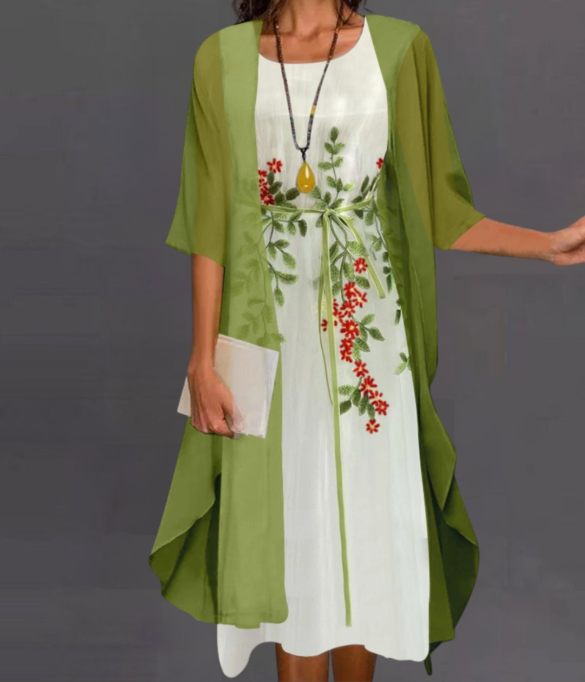 エレガントなミッドスリーブのフローリードレス