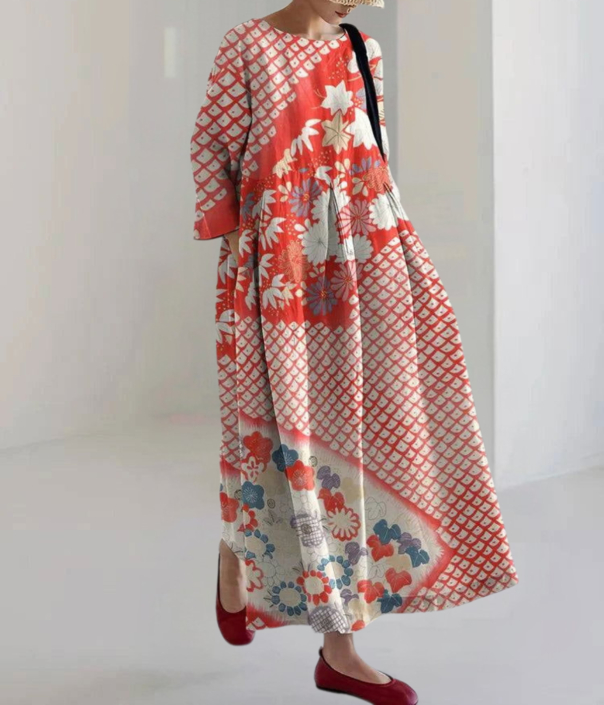 Round Neck Dress with Red Pattern