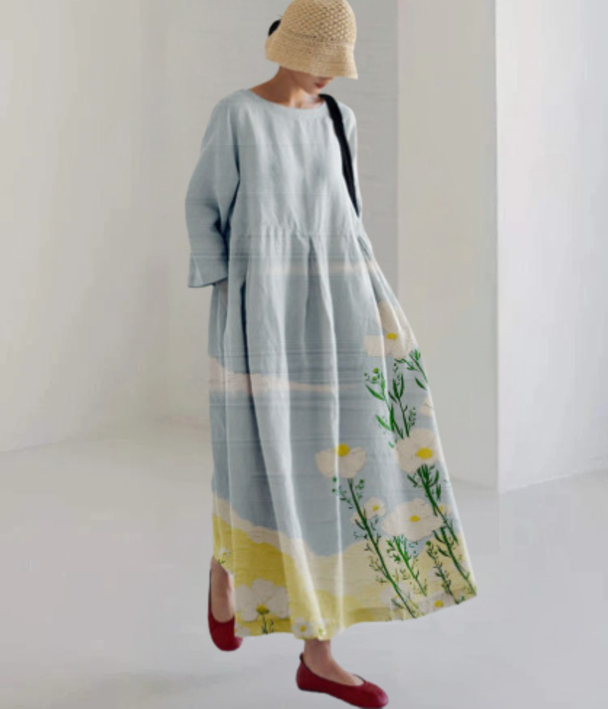 ブルーの地平線柄の丸首ドレス