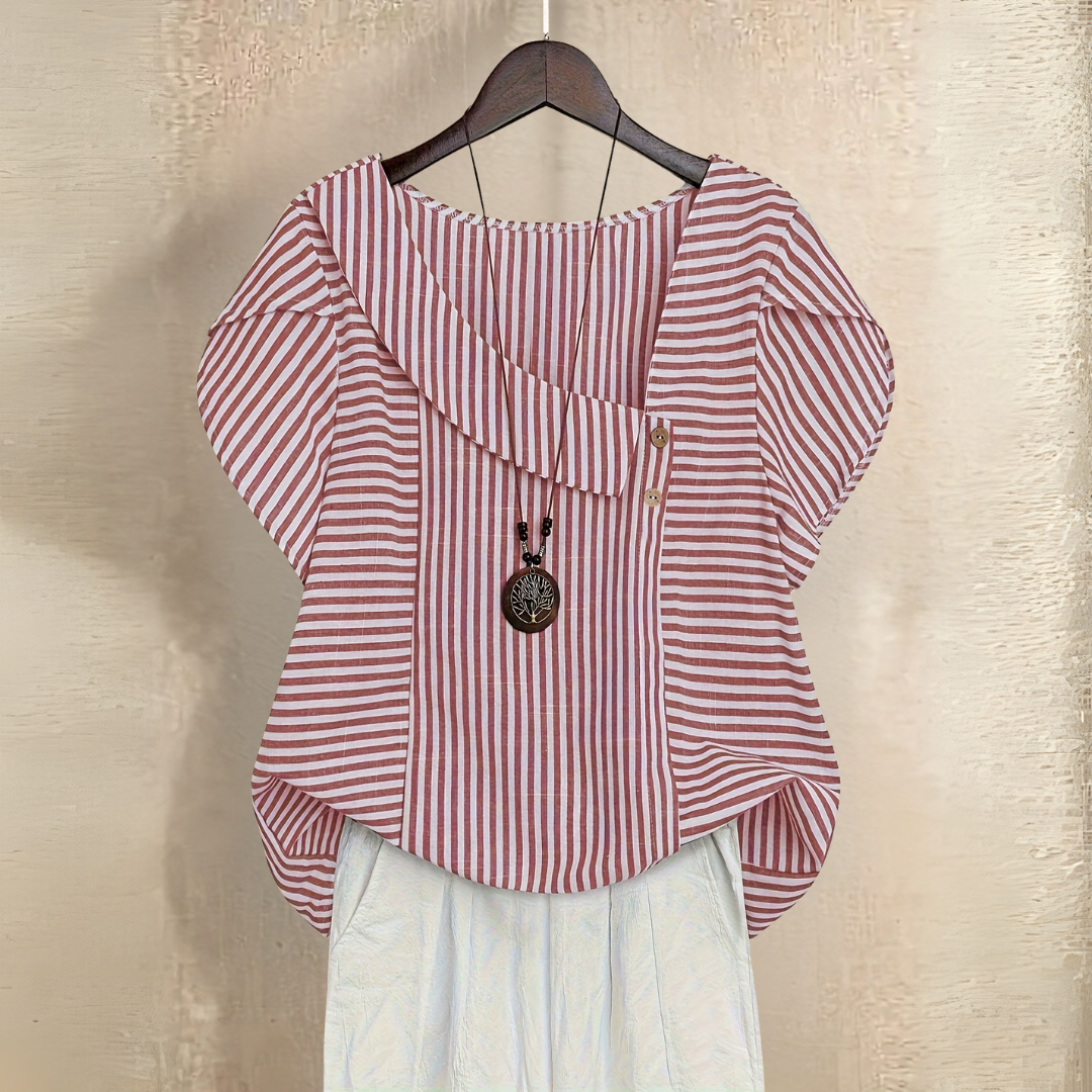 エレガントなチェック柄ブラウス