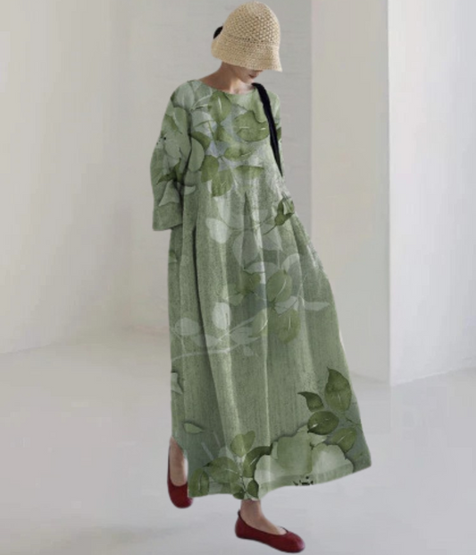 緑の自然柄の丸首ドレス