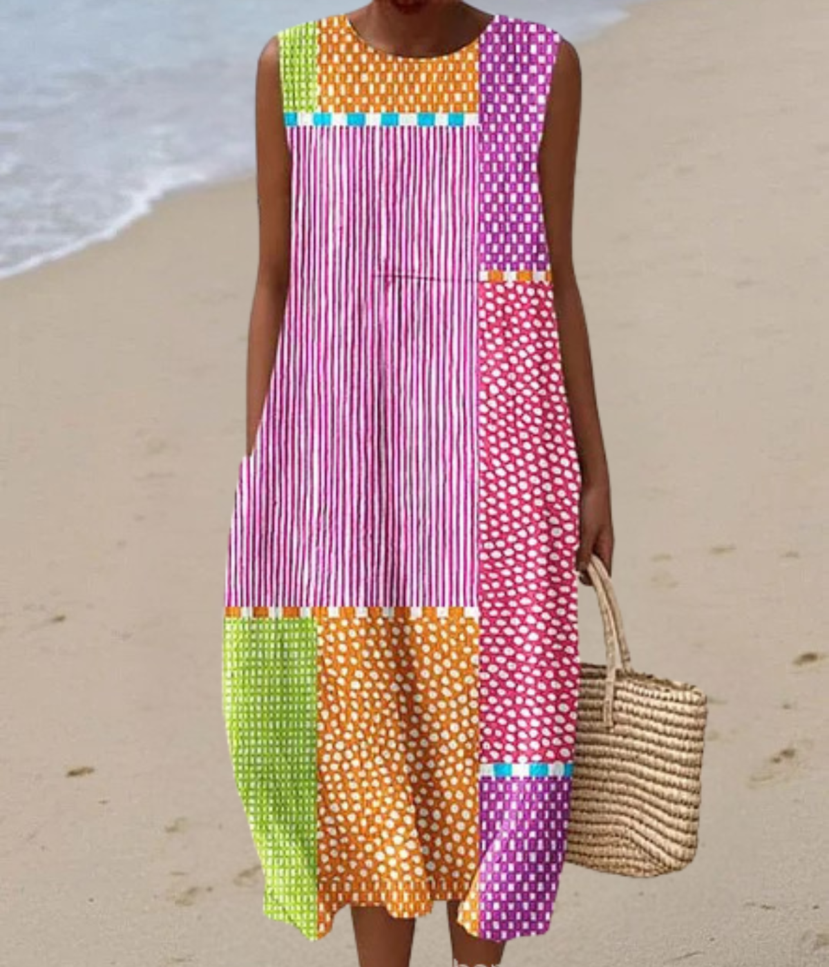 マルチカラーパターンのノースリーブロングドレス