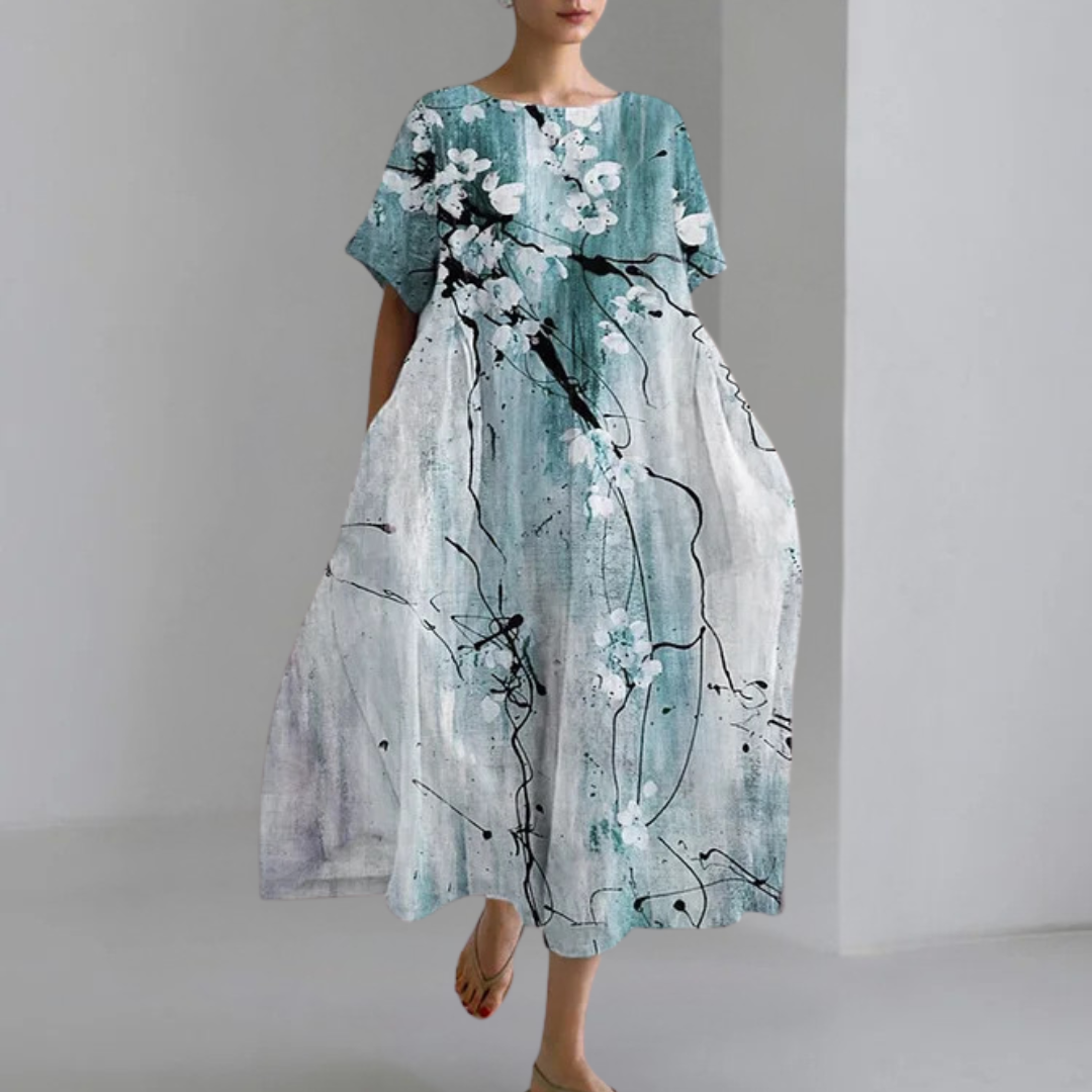 プリント入りのワイドワンピース